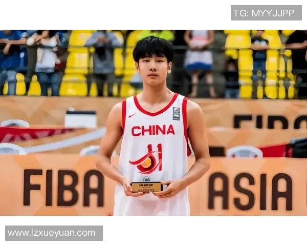 CBA荣获月度最佳球员，实至名归