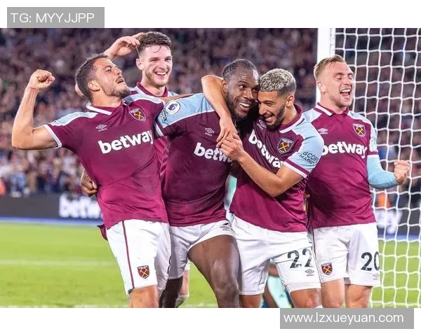 英超新赛季战术创新与球队适应性调查