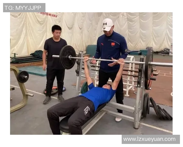 职业运动员的饮食秘诀揭秘:如何通过科学饮食提高竞技表现与体能极限